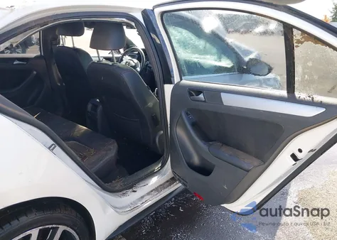 2014 Volkswagen Jetta Gli Autobahn W/Nav from USA, damaged, VIN 3VW4T7AJ7EM207592